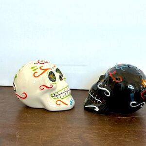 Dia de Los Muertos salt & pepper shakers